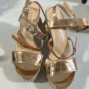 Db Dk fashion, size 7.5, rose gold